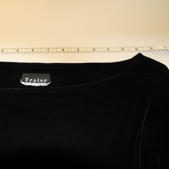 Fraise Black Velvet long sleeve  XL top - Picture 6 of 8